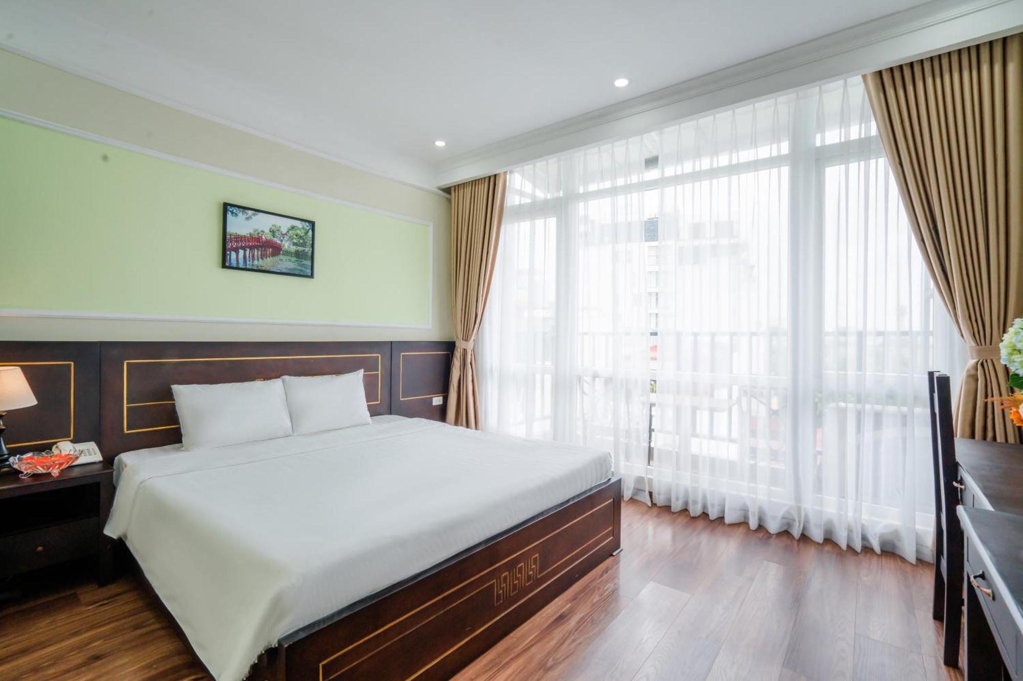 Ha Noi Lake View Hotel & Travel Hanoi Exterior photo